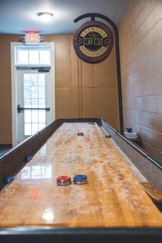 Shuffleboard 